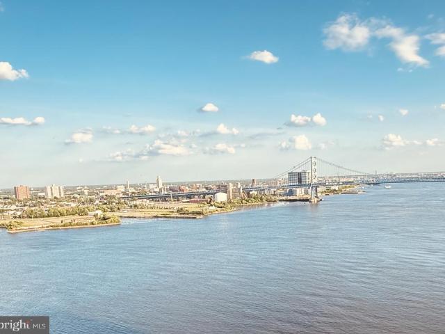 Condo for sale in Philadelphia, Pennsylvania