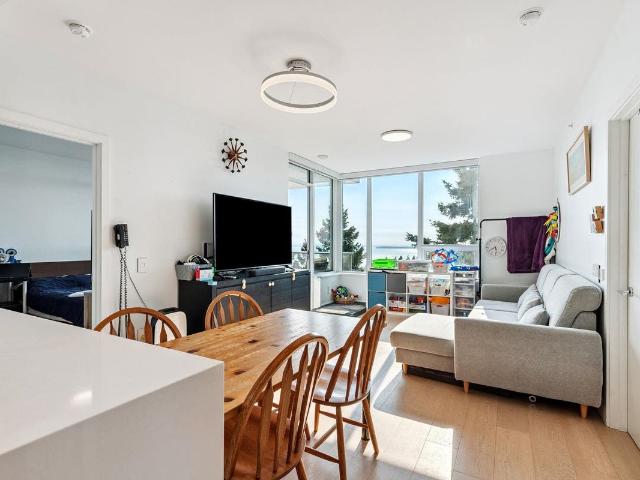 Condo for sale in White Rock, British Columbia