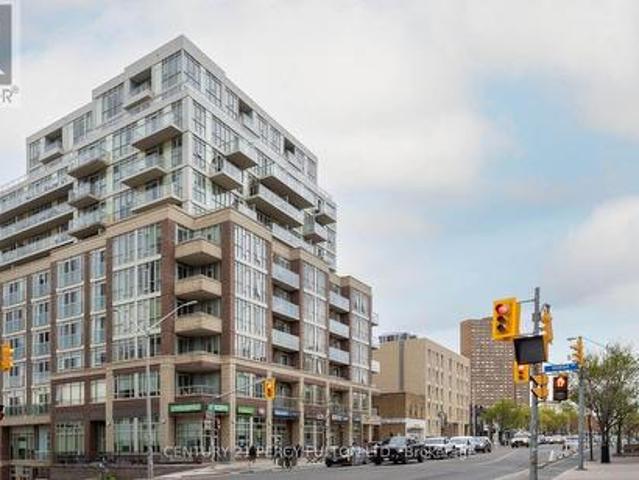 Condo for sale in High Park North, Toronto
