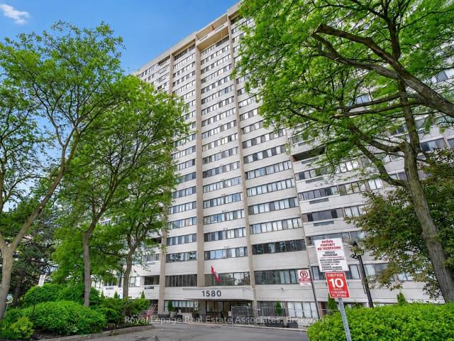 Condo for sale in Woburn, Ontario