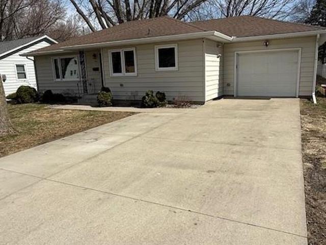 House for sale in Waseca, Minnesota