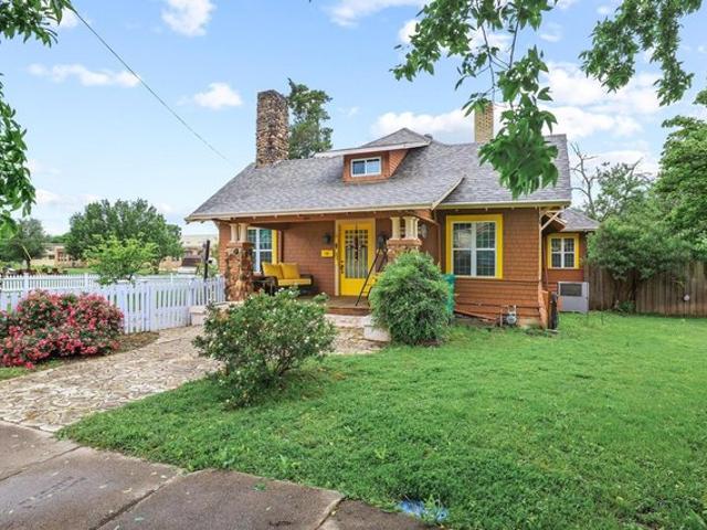 House for sale in Fannin, Texas