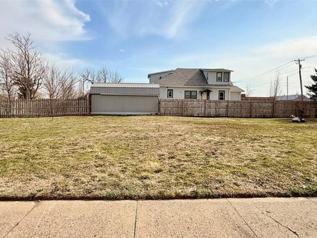Land for sale in Marshalltown, Iowa