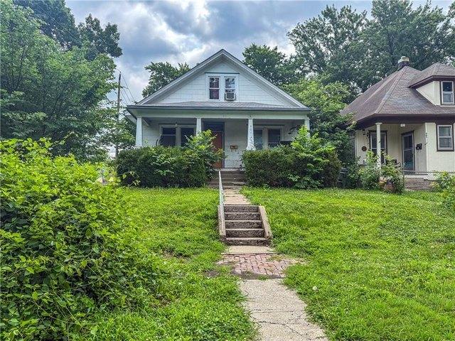 House for sale in Leavenworth, Leavenworth County