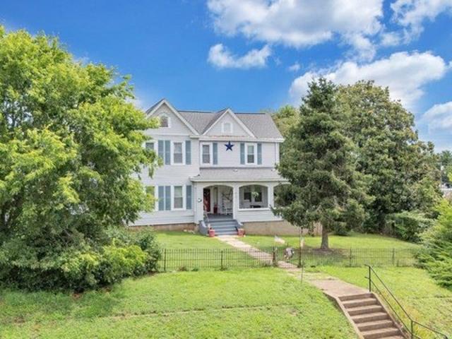 House for sale in Virginia