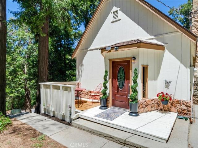 House for sale in Cedar Glen, California
