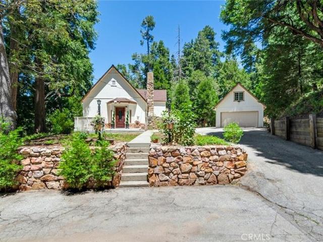 House for sale in Cedar Glen, California