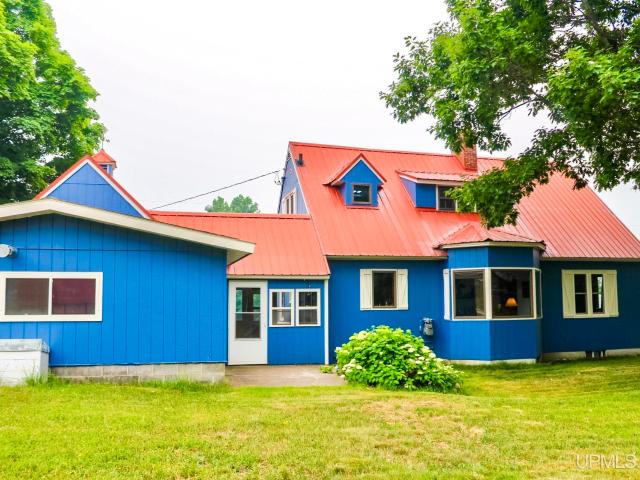 House for sale in Houghton, Michigan