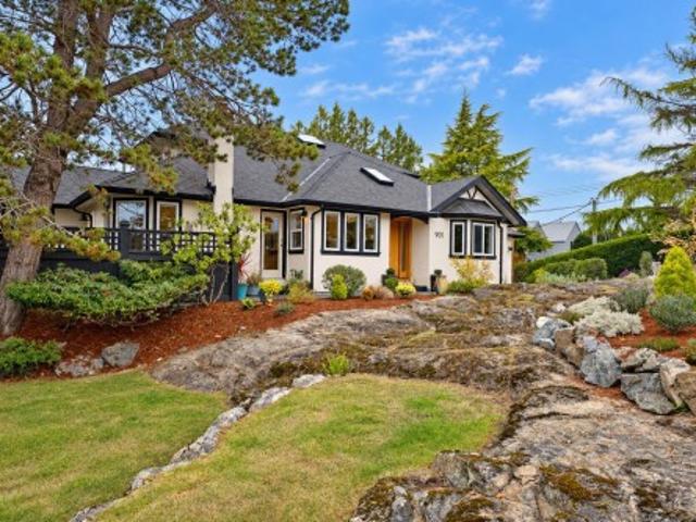 House for sale in Gonzales, Oak Bay