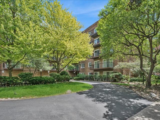 Condo for sale in Evanston, Illinois