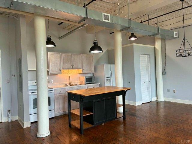 Condo for sale in Virginia