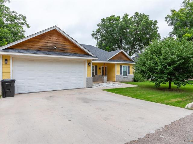 House for sale in Taylor, Texas