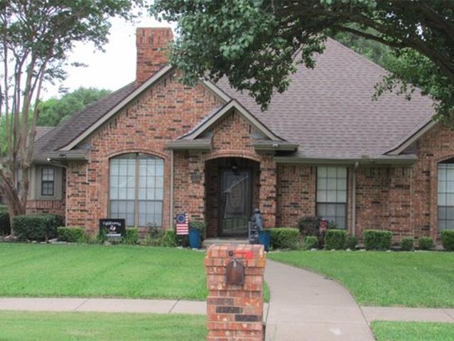 House for sale in Ellis, Texas