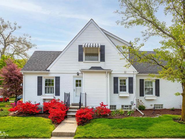 House for sale in Grosse Pointe, Michigan