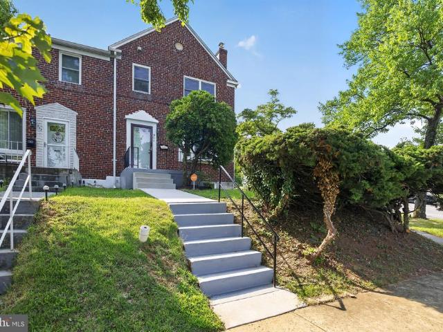 Townhouse for sale in Catonsville, Maryland