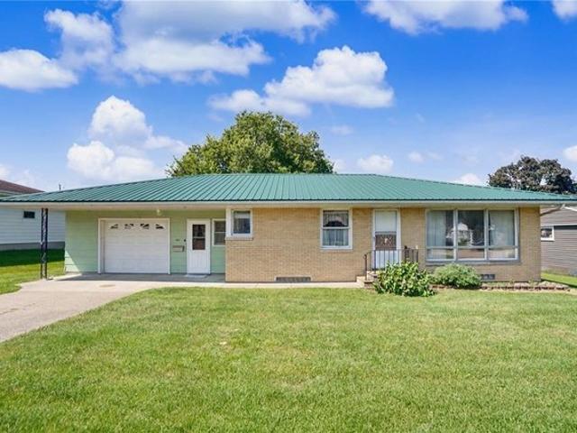 House for sale in Lowden, Cedar County