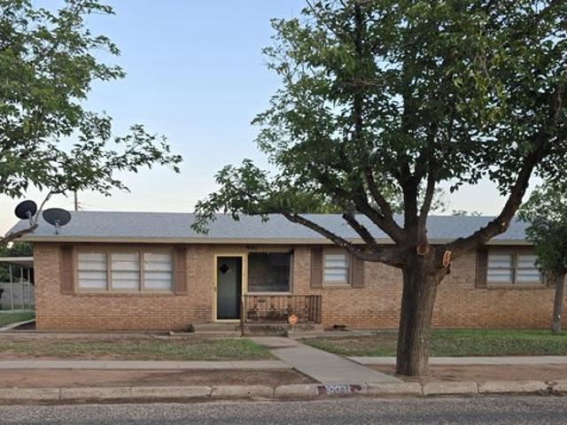 House for sale in Dawson, Texas