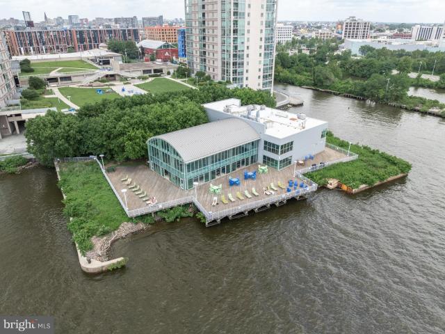 Condo for sale in Philadelphia, Pennsylvania