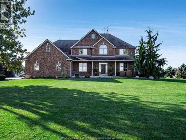 House for sale in Kingsville, Southwestern Ontario