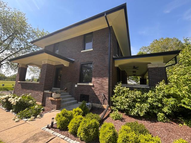House for sale in Savoy, Illinois