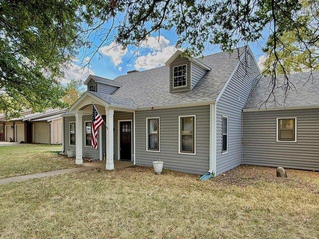House for sale in Chanute, Neosho County