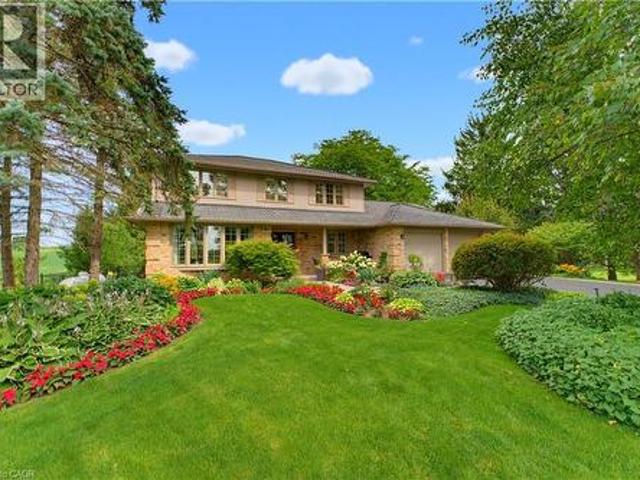 House for sale in Ancaster, Ontario