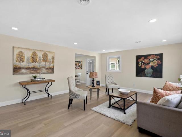 House for sale in Farnerville, Burlington
