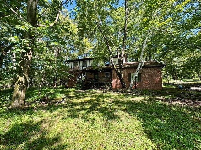 House for sale in Ligonier, Pennsylvania
