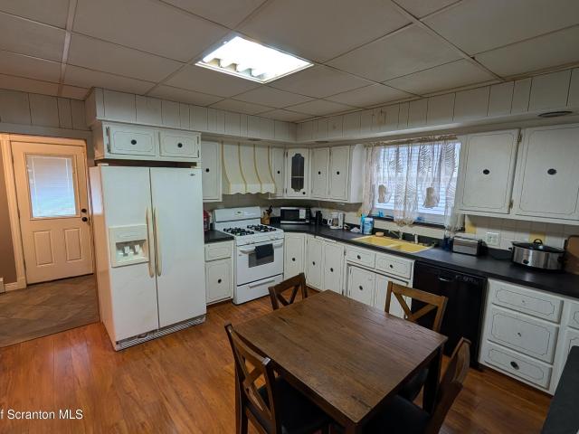 House for sale in Dickson City, Pennsylvania