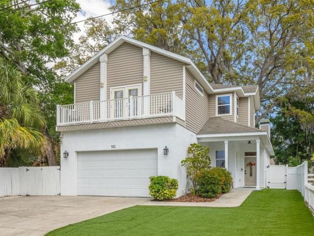 House for sale in Tarpon Springs, Florida