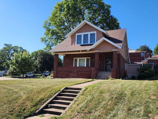 House for sale in Yankton, South Dakota
