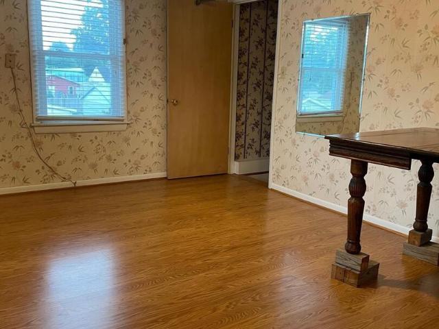 House for sale in Carmi, Illinois