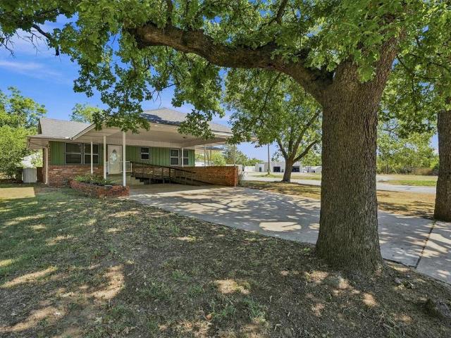 House for sale in Denison, Texas