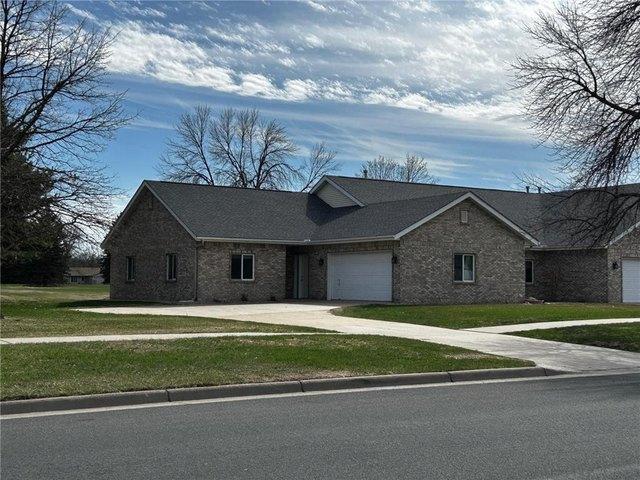Condo for sale in Belle Plaine, Minnesota