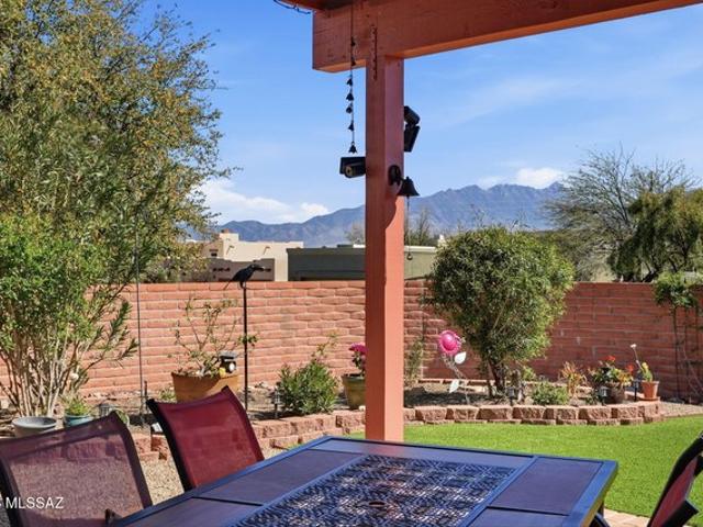House for sale in Green Valley, Arizona