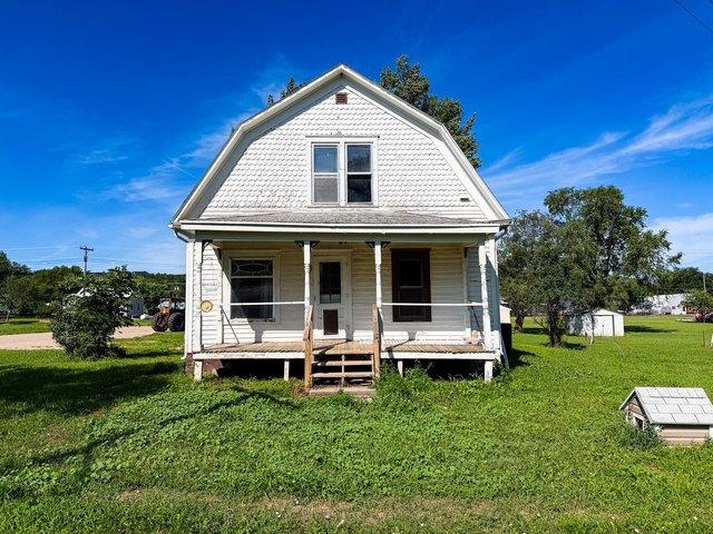House for sale in Wessington Springs, South Dakota