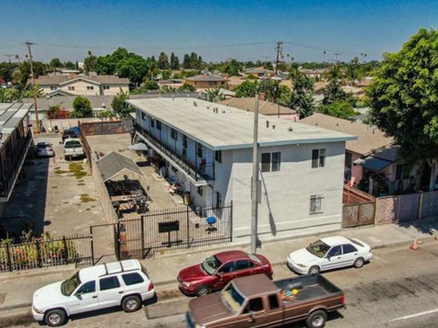 House for sale in Canoga Park, California