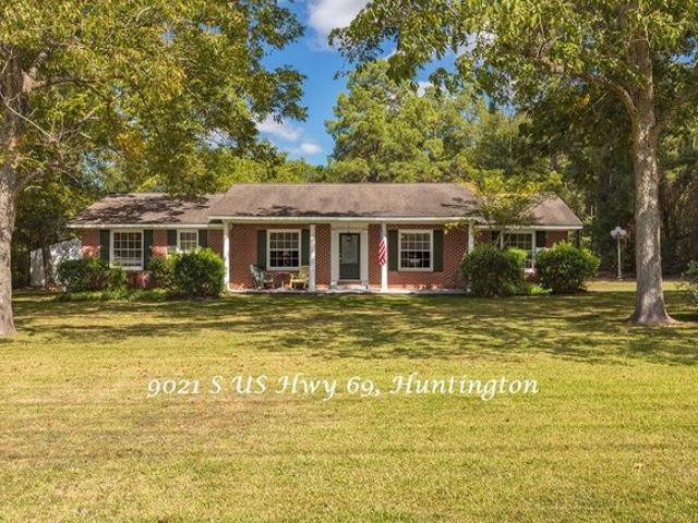 House for sale in Huntington, Angelina County