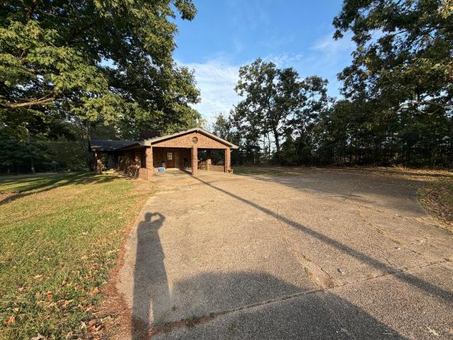 House for sale in Winona, Shannon County