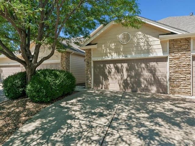 Townhouse for sale in Arapahoe, Colorado