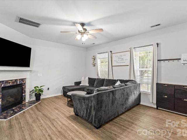 House for sale in Mecklenburg, North Carolina