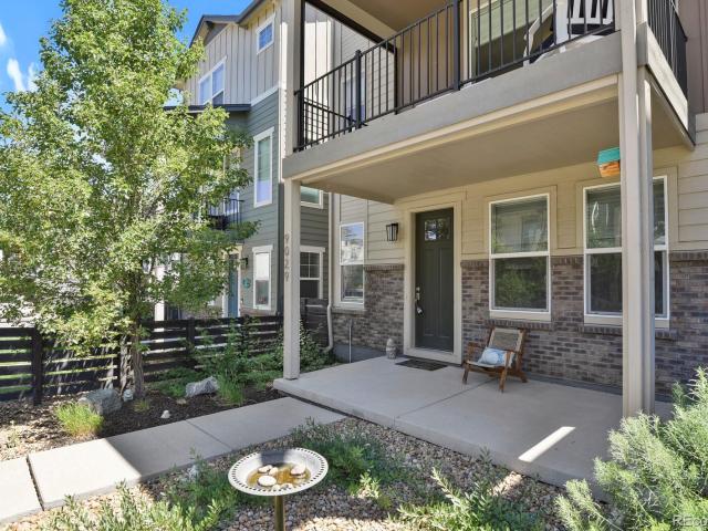 House for sale in Chroma Apartments, Highlands Ranch