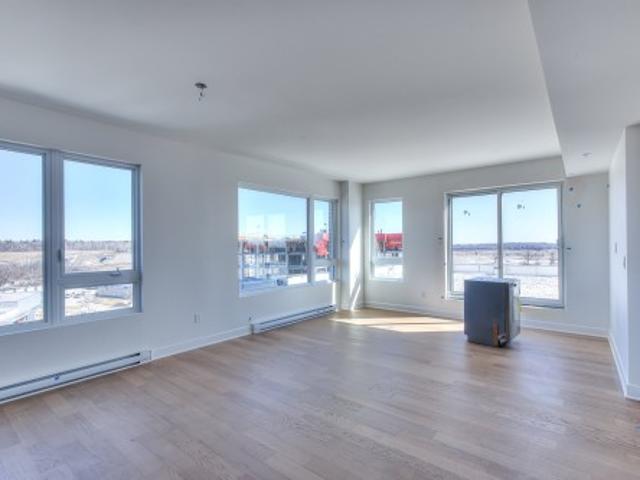 Condo for sale in Senneville, Montréal (région administrative)