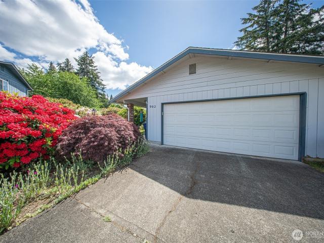 House for sale in Spanaway, Washington