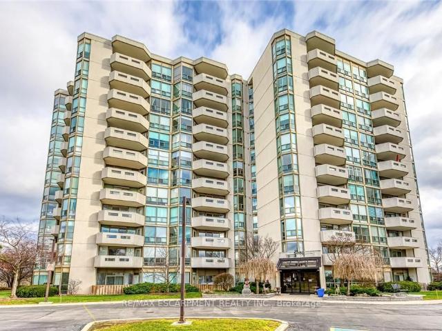 Condo for sale in Burlington, Ontario