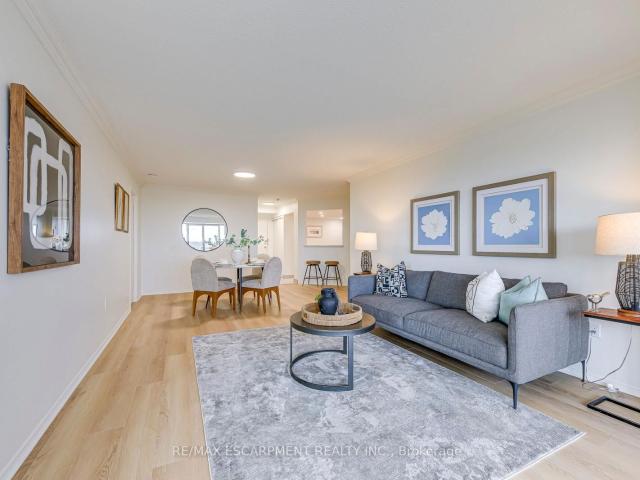 Condo for sale in Woburn, Ontario