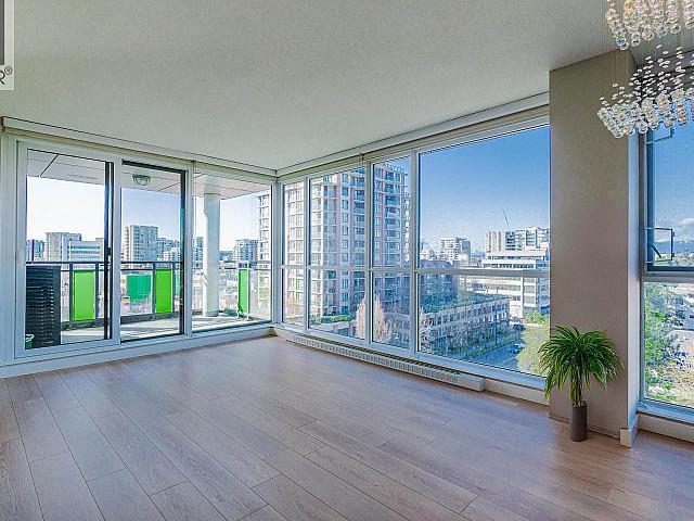 Condo for sale in Richmond, British Columbia