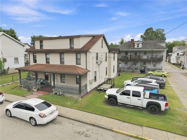 House for sale in Creighton, East Deer Township