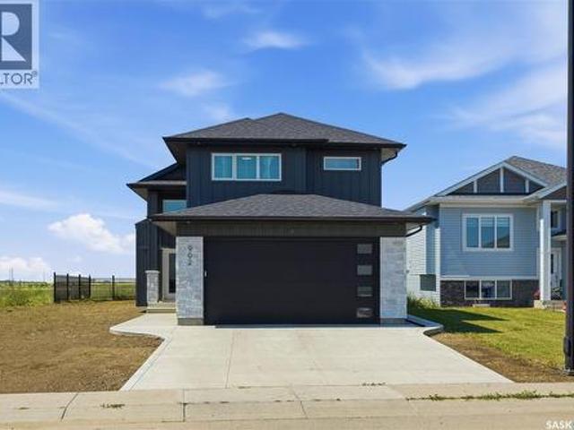 House for sale in Saskatoon, Saskatchewan