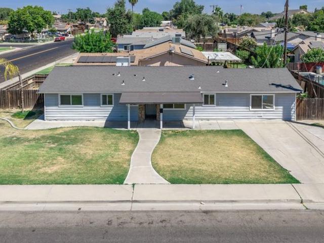 House for sale in Lemoore, California